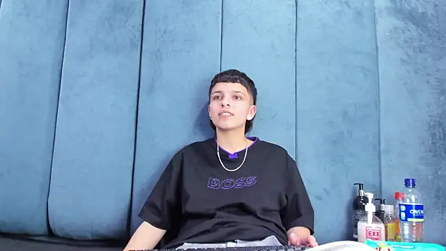 Czat XXX na żywo – Megan_Thompson_