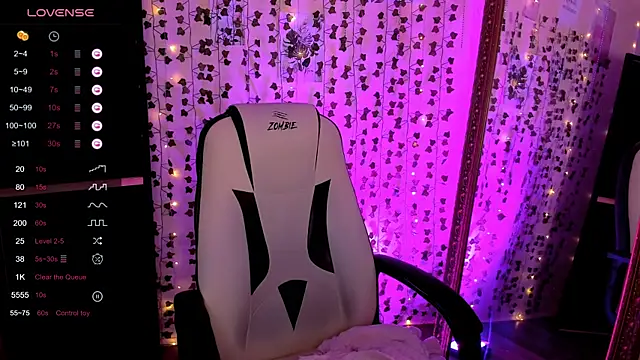 Chatroom XXX en direct de AnyaTaylor_