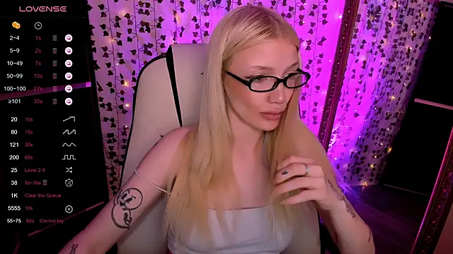 AnyaTaylor_'s Live XXX Chat