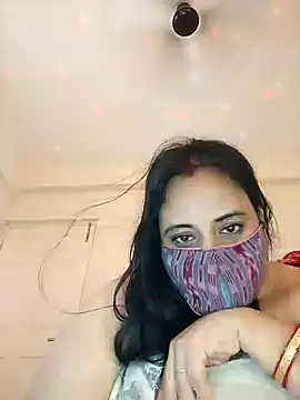 XXX chat uživo modela Sheela-Bhabi