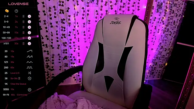 แชท XXX สดของ AnyaTaylor_