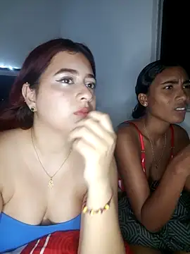 Chat +18 de Chloe_Sky_love ao vivo