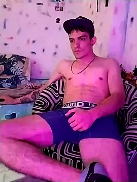 دردشة themaykiin18 الجنسية المباشرة