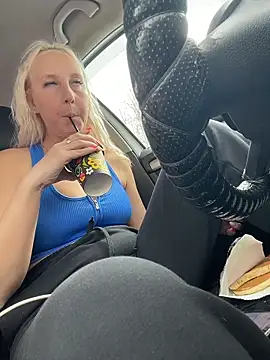 دردشة MerlinDave الجنسية المباشرة