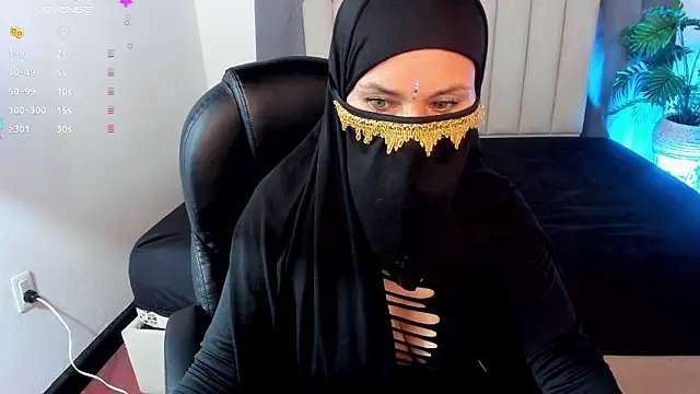 Latifa_ali's Live XXX Chat