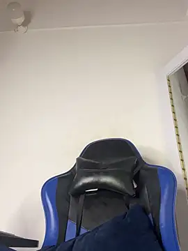 Chat +18 de Maddie_7 ao vivo