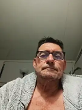 phil_truck_exhib's Webcam Show