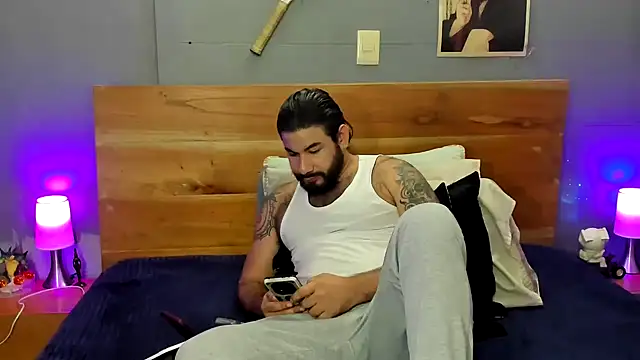 Prometeo-grizzly: вебкам-шоу