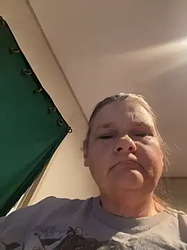 Roxie6989 élő XXX-chatje