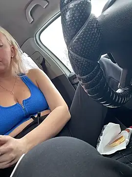 MerlinDaven Live XXX chat