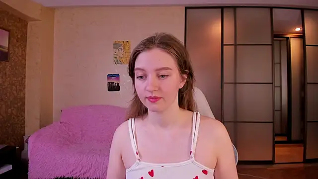 Ksuhesa 现场XXX聊天