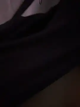 zahra_Jalid Adlı Modelin Canlı XXX Sohbeti