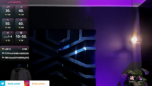 Brad_Summer Live XXX-Chat