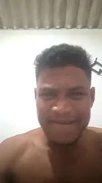 machucarico101のライブXXXチャット