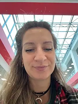 Chat +18 de EvvaMur ao vivo