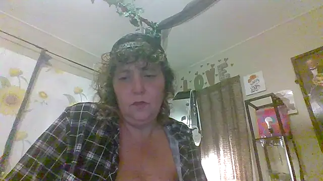 Bored_Grandma Chat XXX live