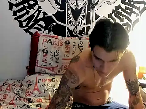 Damian-Leclair Live XXX-Chat