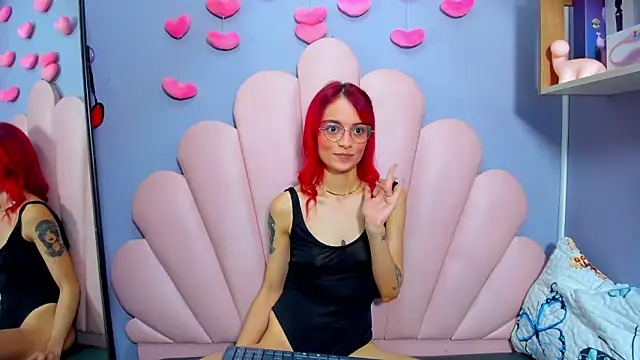 Czat XXX na żywo – luci_miller