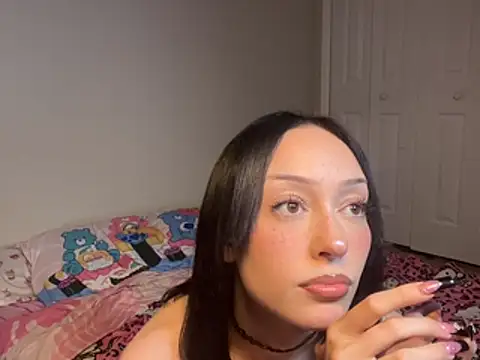 strwbrrymilk Adlı Modelin Canlı XXX Sohbeti