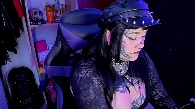 aradia_66: απευθείας συνομιλία ΧΧΧ