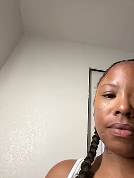 Chat XXX en directo de NaomiLust90