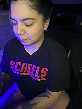 kimmiakiss22 Live XXX-Chat