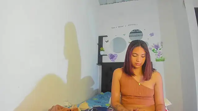 Czat XXX na żywo – sapphire_brown20