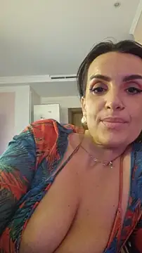 EdithQuillian live XXX chat