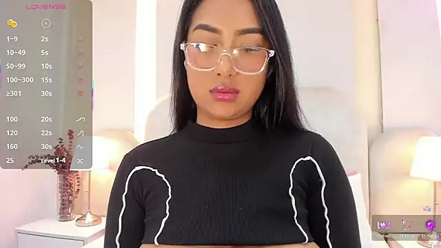 XXX chat uživo modela SalomeeBell