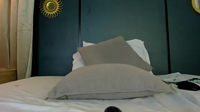 lia_sexx19's Live XXX Chat