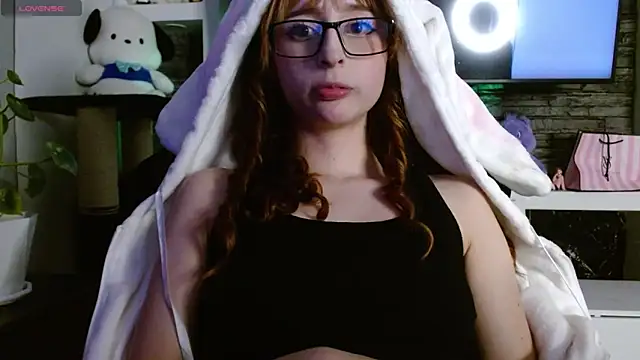 دردشة CelesteAyase الجنسية المباشرة