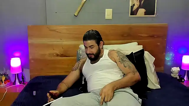 Prometeo-grizzly Adlı Modelin Canlı XXX Sohbeti