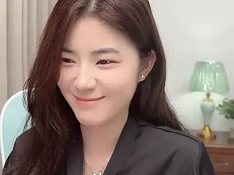 Show modela Nicole20266 na web-kameri