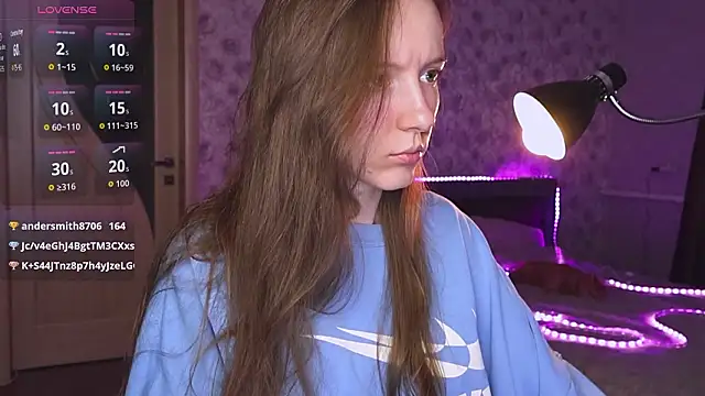 Chat +18 de Why_me_stella ao vivo