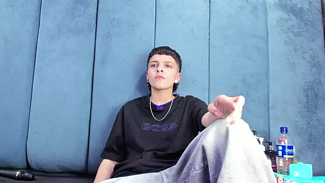 Megan_Thompson_: απευθείας συνομιλία ΧΧΧ