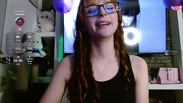 Chat +18 de CelesteAyase ao vivo