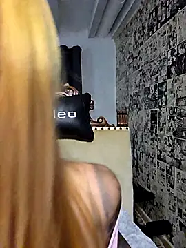 Chat +18 de kylie_blck ao vivo