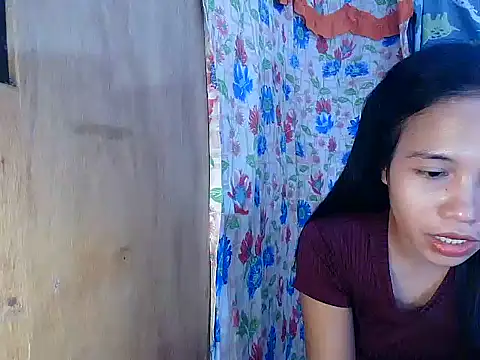 Chat +18 de PinaySkinnyGirl ao vivo