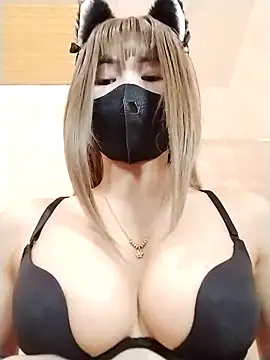 Jade69xx 即時 XXX 聊天