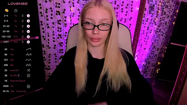 AnyaTaylor_'s Live XXX Chat