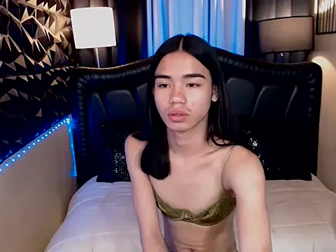 KatalunaBrown 即時 XXX 聊天