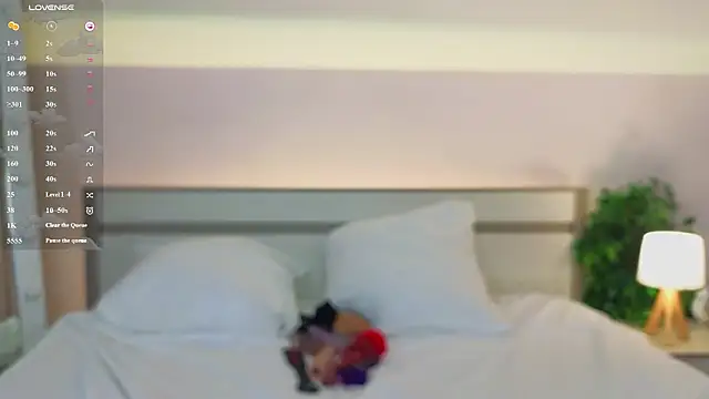 WICKEDEMBER's Webcam Show