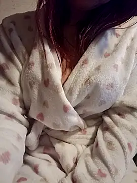 XXX chat uživo modela KITTEN-10