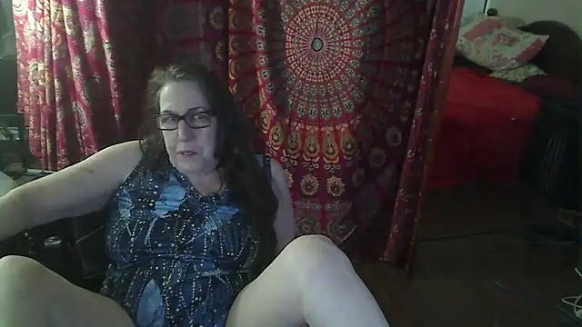 Ireallysquirt's Live XXX Chat