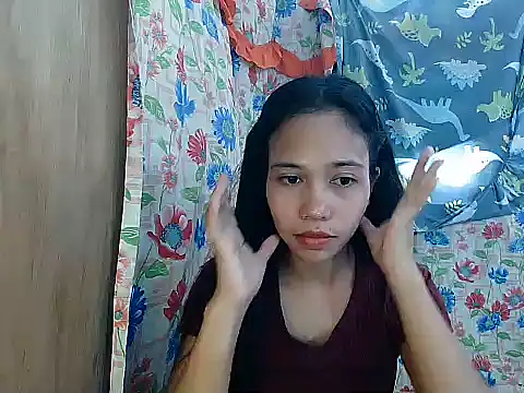 PinaySkinnyGirl Webcam-Show