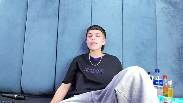 Megan_Thompson_: απευθείας συνομιλία ΧΧΧ