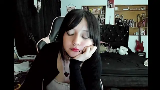 Maki_Zein_'s Live XXX Chat