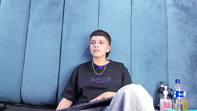 Megan_Thompson_'s Live XXX Chat