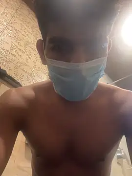 BadBoyTom78 现场XXX聊天