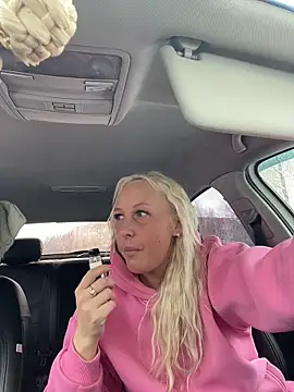 Chat +18 de MerlinDave ao vivo